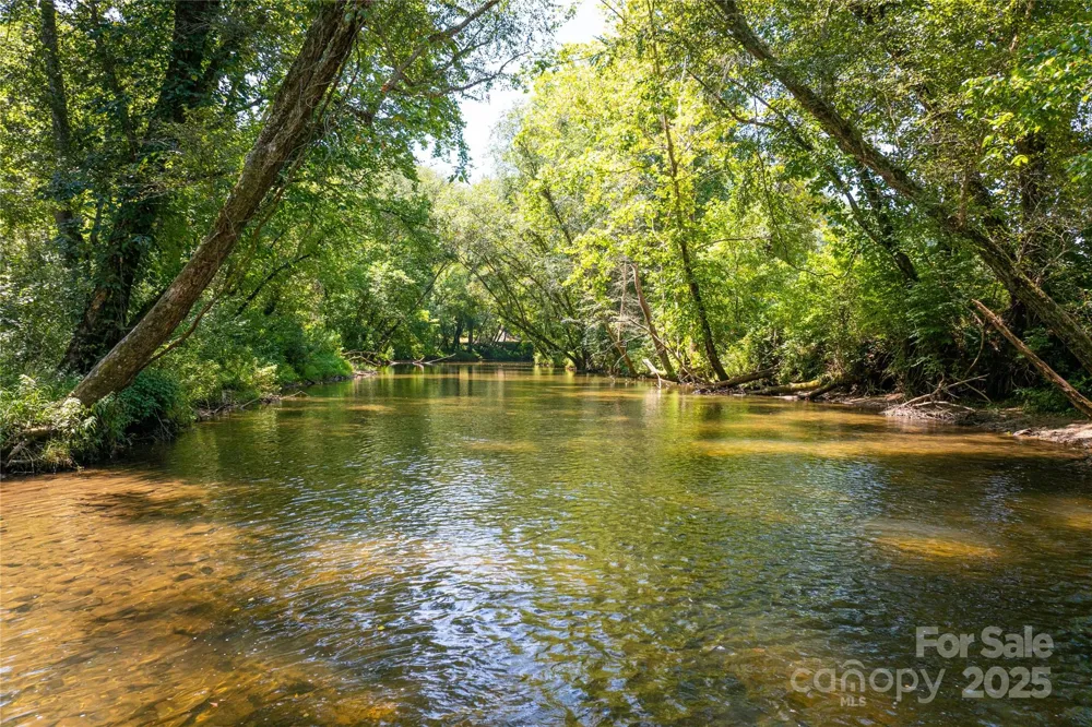 1038 Round Rock Road #49/50 Lenoir, NC 28645