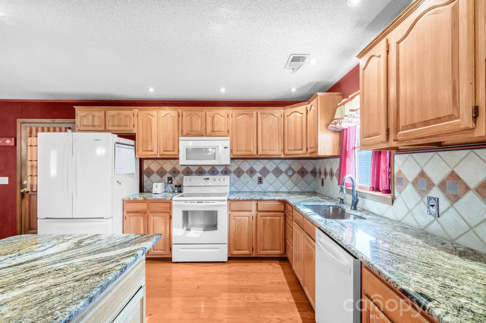 1295 Cattle Ridge Road Cheraw, SC 29520