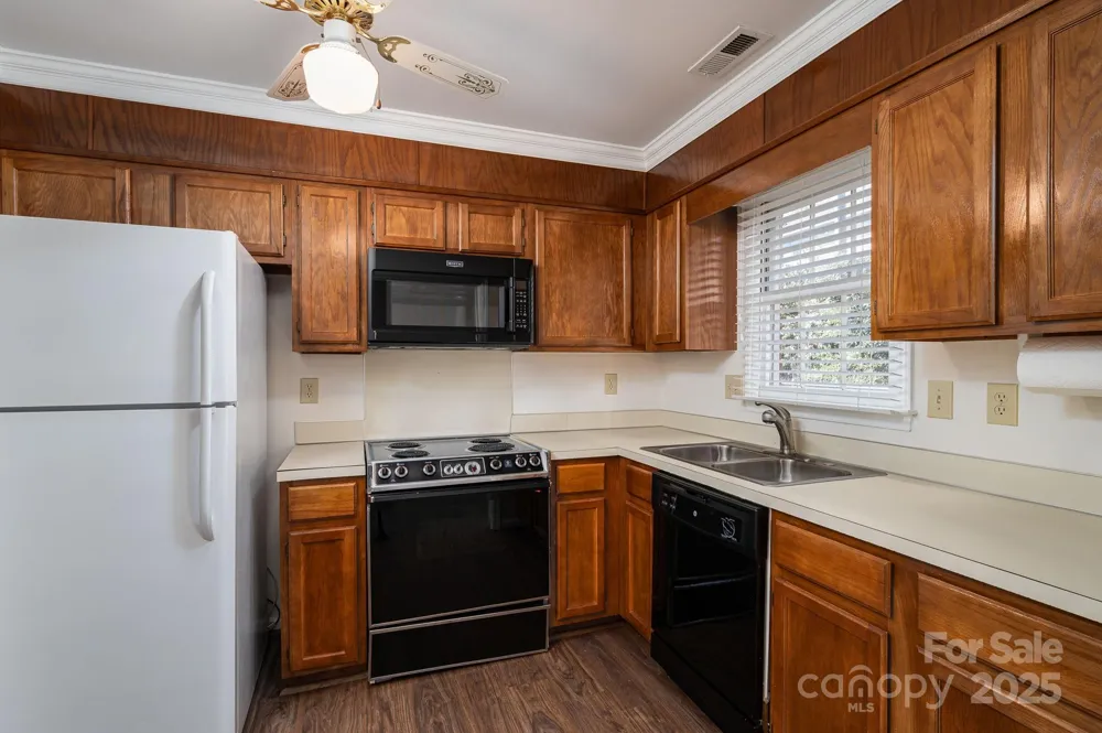 1212 E Franklin Boulevard #D Gastonia, NC 28054