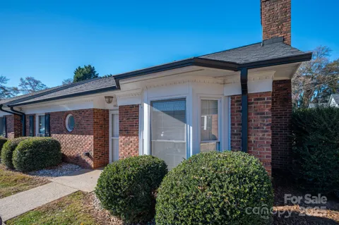 1212 E Franklin Boulevard #D