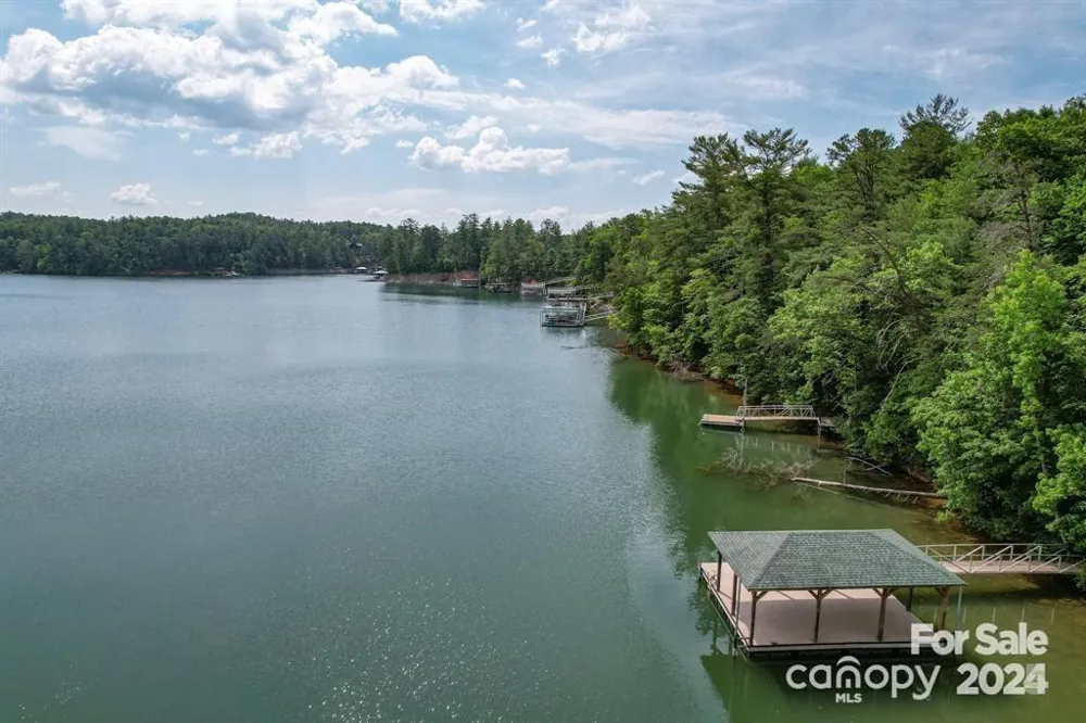 597 Peninsula Reserve Road #34 Nebo, NC 28761