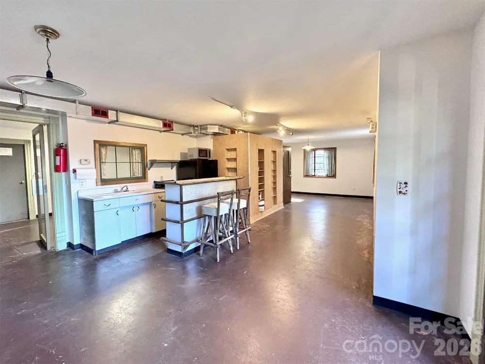 297 Hillside Street Asheville, NC 28801