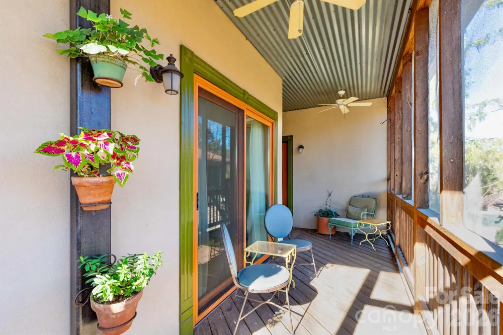 297 Hillside Street Asheville, NC 28801