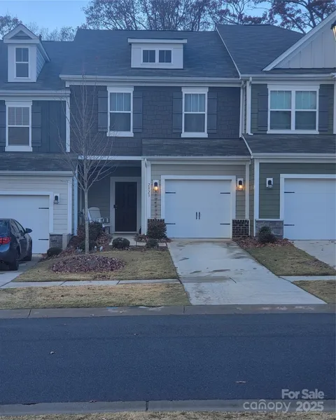 2823 Aubrey Street #94