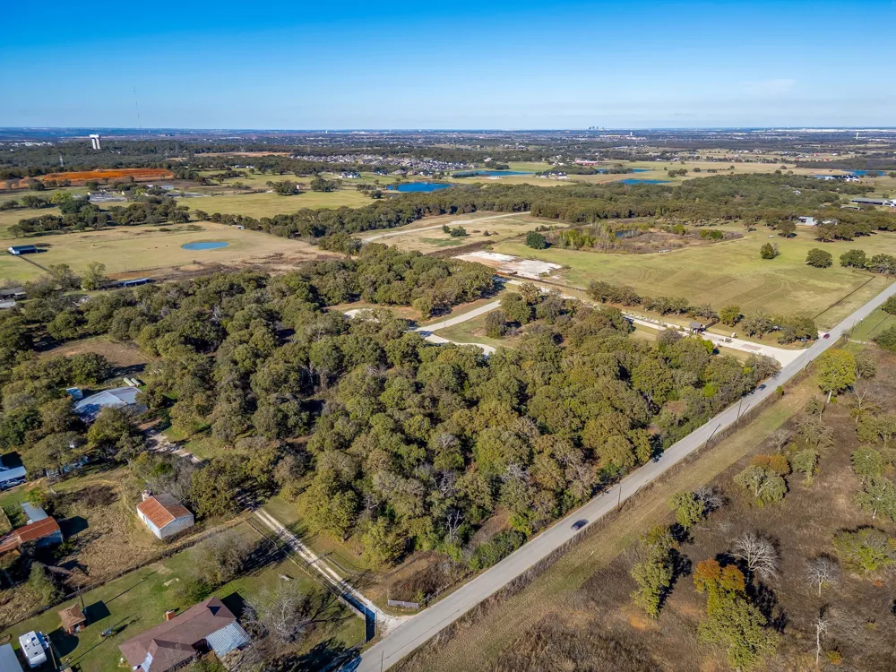 1200 Nottaway Court Burleson, TX 76028