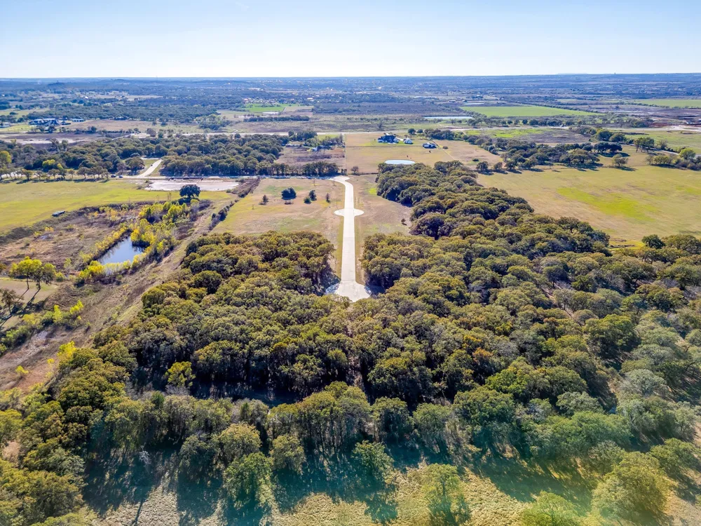 1200 Nottaway Court Burleson, TX 76028