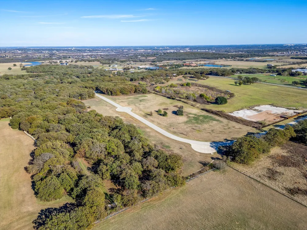 1200 Nottaway Court Burleson, TX 76028