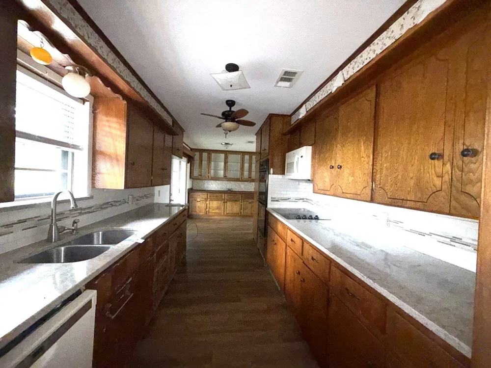 150 Lazy Way Fairfield, TX 75840