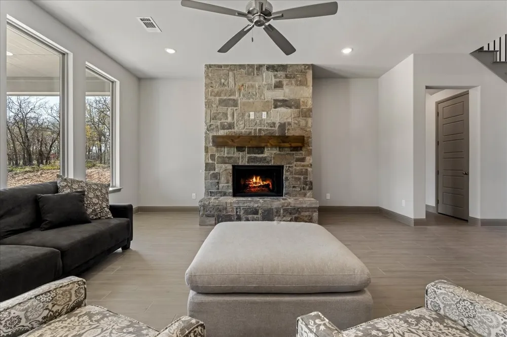 131 Spring Valley Road Paradise, TX 76073