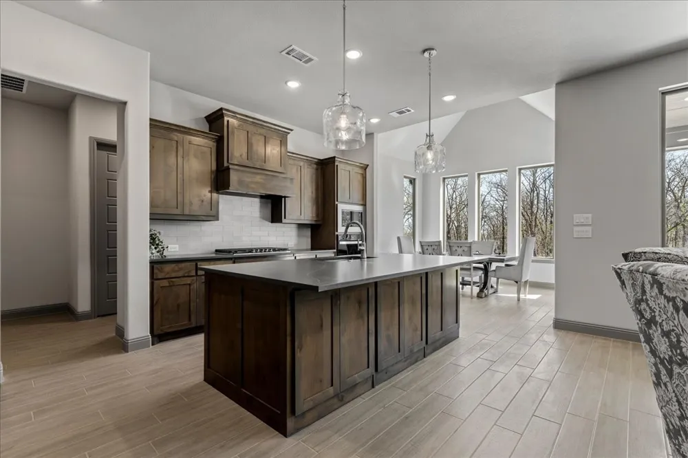 131 Spring Valley Road Paradise, TX 76073