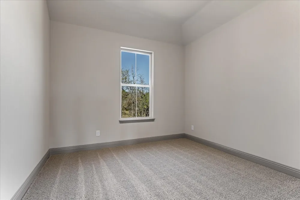 131 Spring Valley Road Paradise, TX 76073