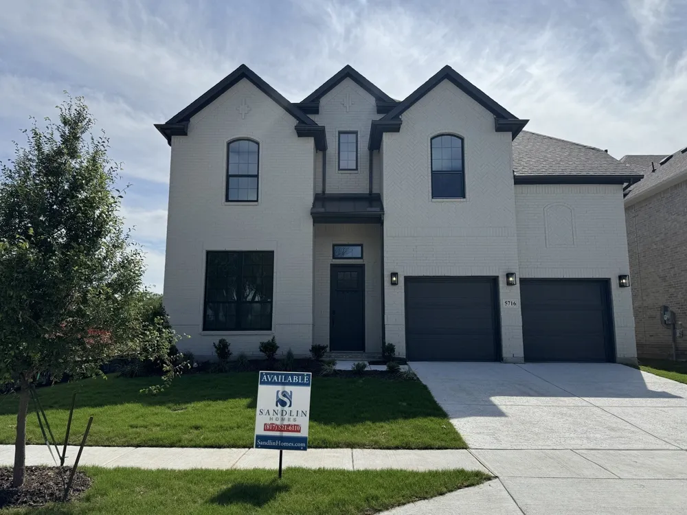 5716 Glynda Drive North Richland Hills, TX 76180