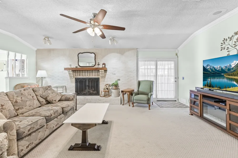 1115 36th Street NE Paris, TX 75462