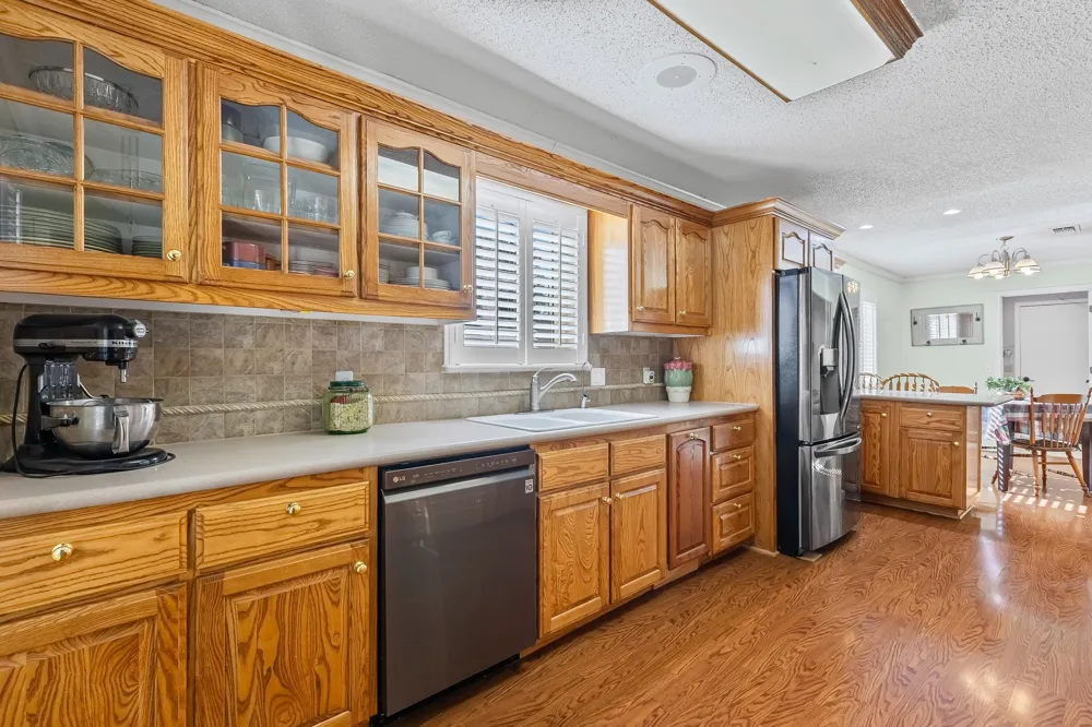 1115 36th Street NE Paris, TX 75462