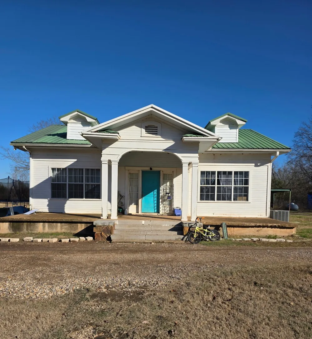 520 County Road 36980 Arthur City, TX 75411