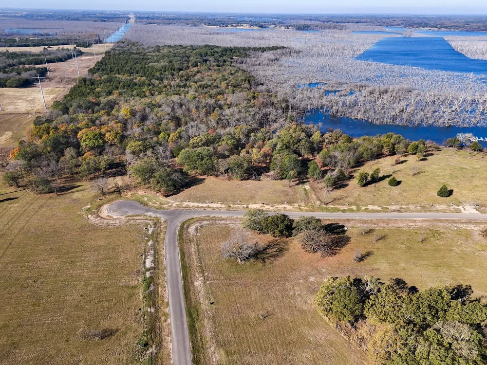 245 Shoreline Drive Dodd City, TX 75438