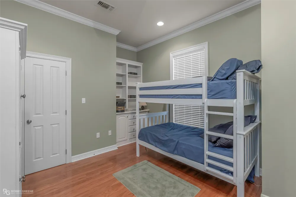 90 La Belle Court Many, LA 71449
