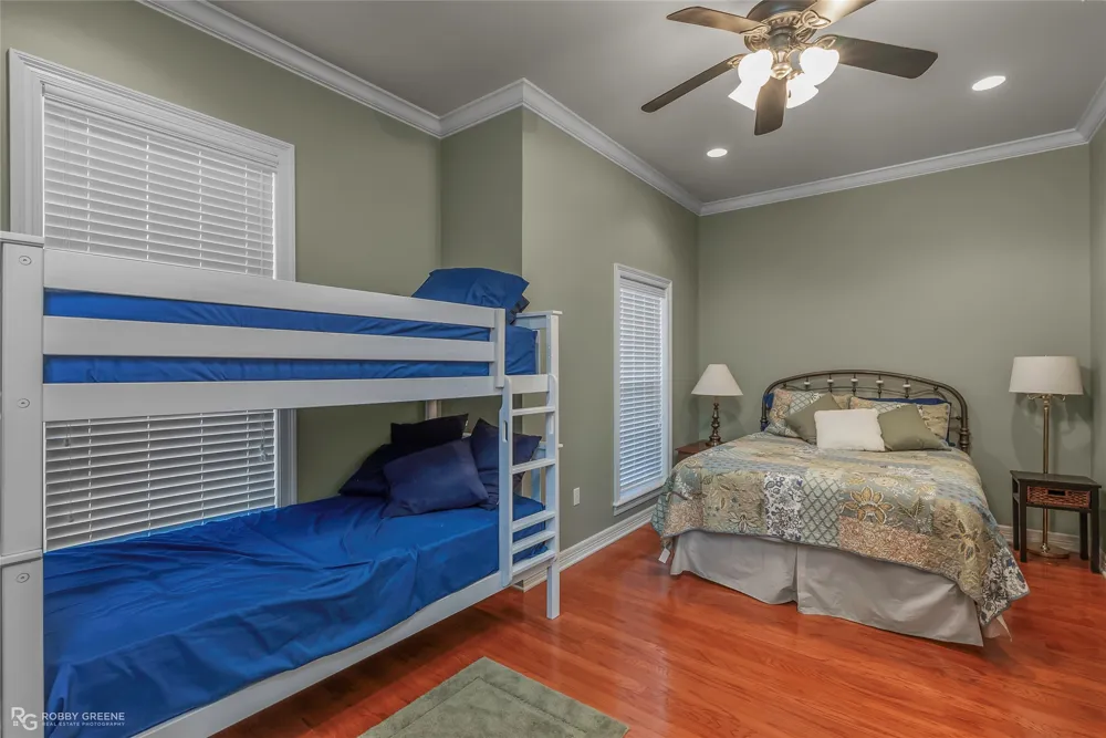 90 La Belle Court Many, LA 71449