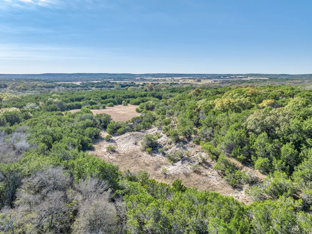 Highway  6 Clifton, TX 76689
