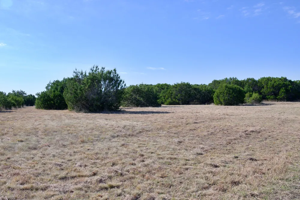 Highway  6 Clifton, TX 76689