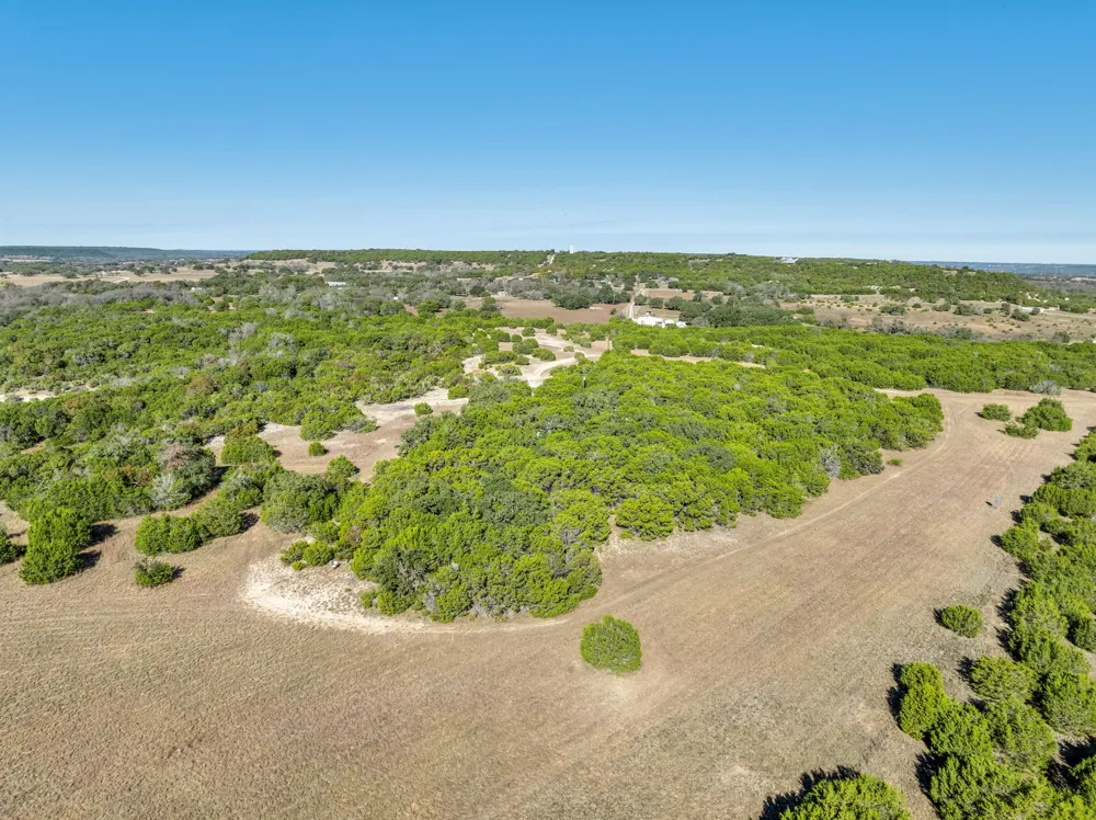 Highway  6 Clifton, TX 76689