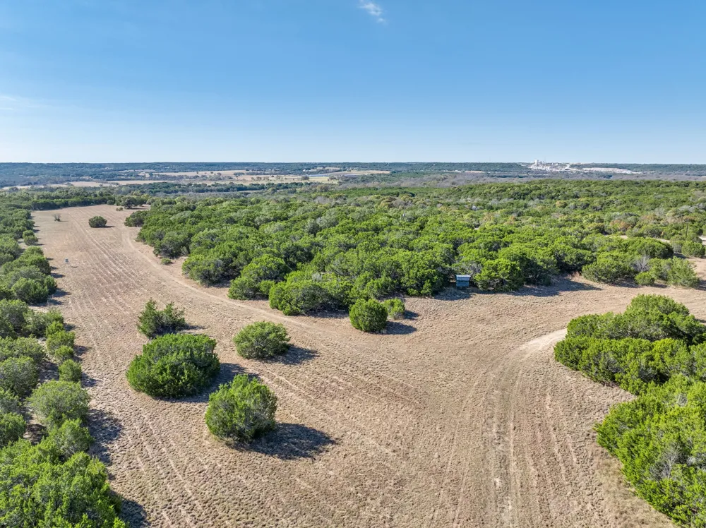 Highway  6 Clifton, TX 76689