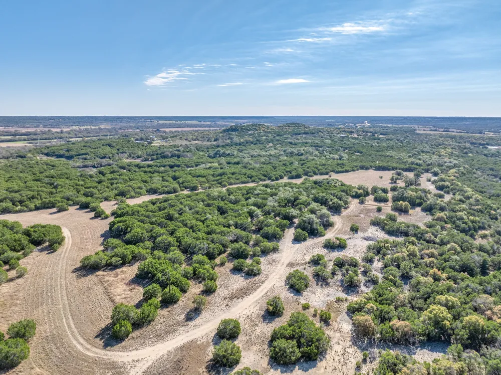 Highway  6 Clifton, TX 76689