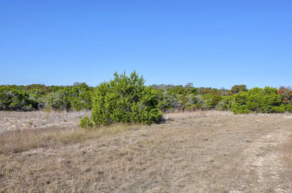 Highway  6 Clifton, TX 76689