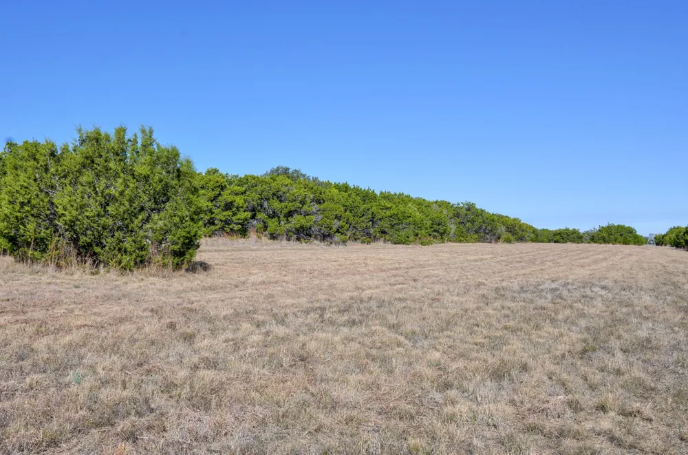 Highway  6 Clifton, TX 76689