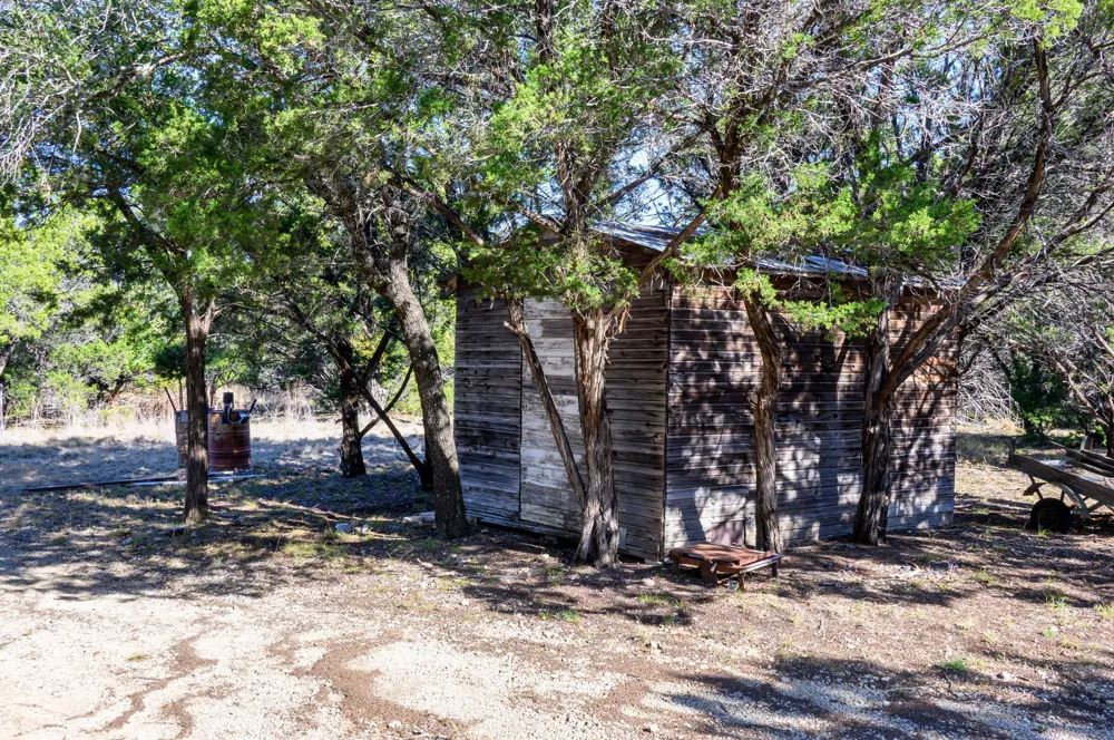 Highway  6 Clifton, TX 76689