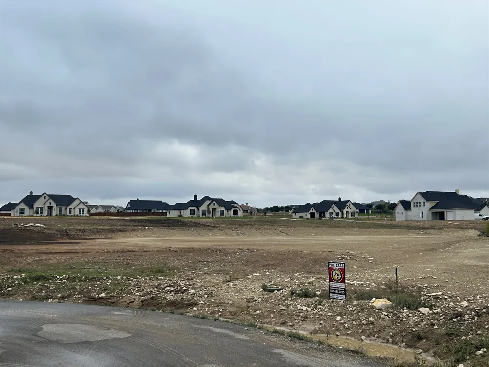 517 Nadia Street Aledo, TX 76008