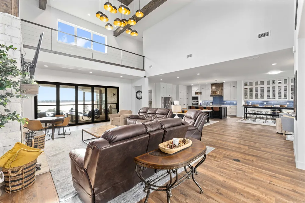 584 OAK POINT DRIVE DRIVE May, TX 76857