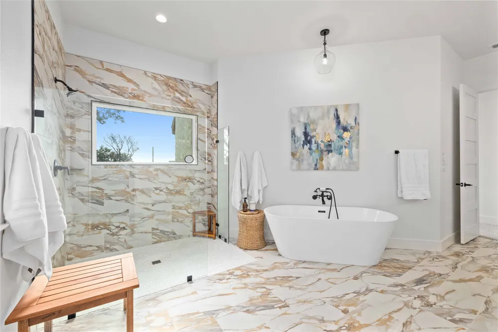 584 OAK POINT DRIVE DRIVE May, TX 76857