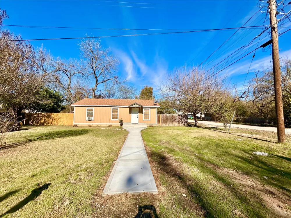 602 Ella Street Dublin, TX 76446