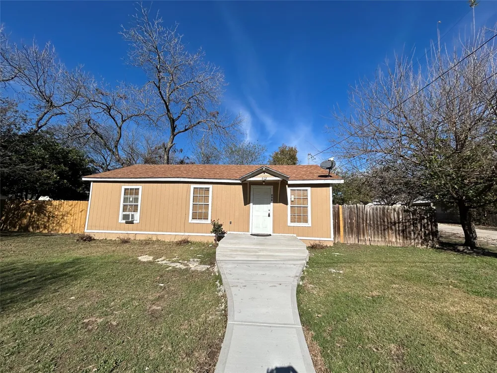 602 Ella Street Dublin, TX 76446