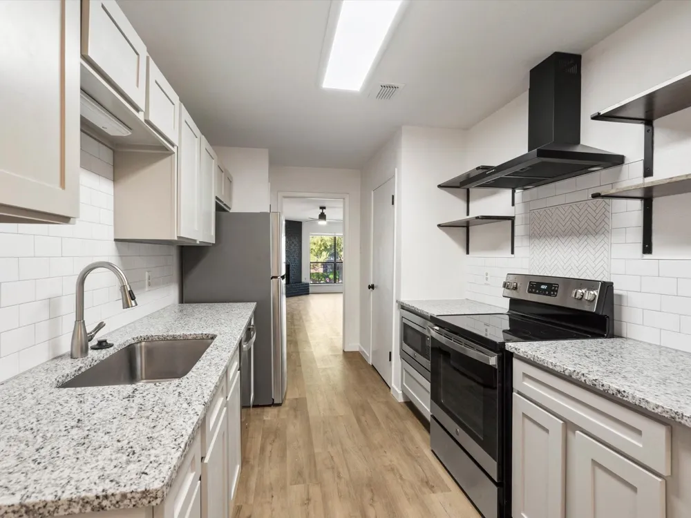 1117 S Rusk Street #1117 Weatherford, TX 76086