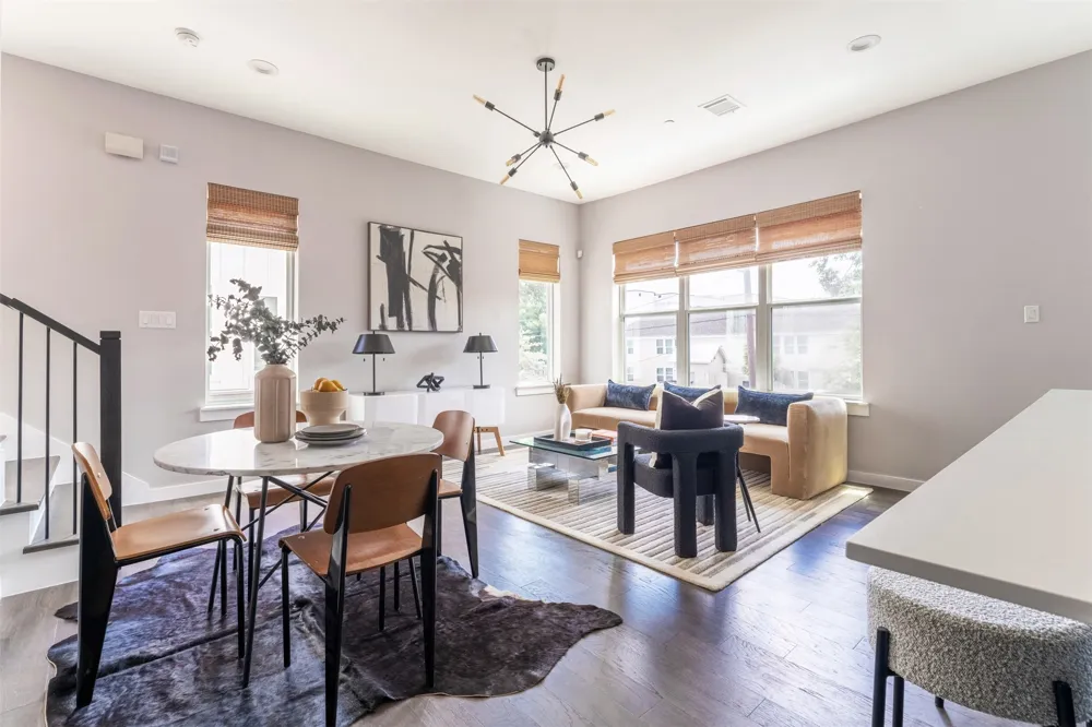 4620 Munger Avenue #107