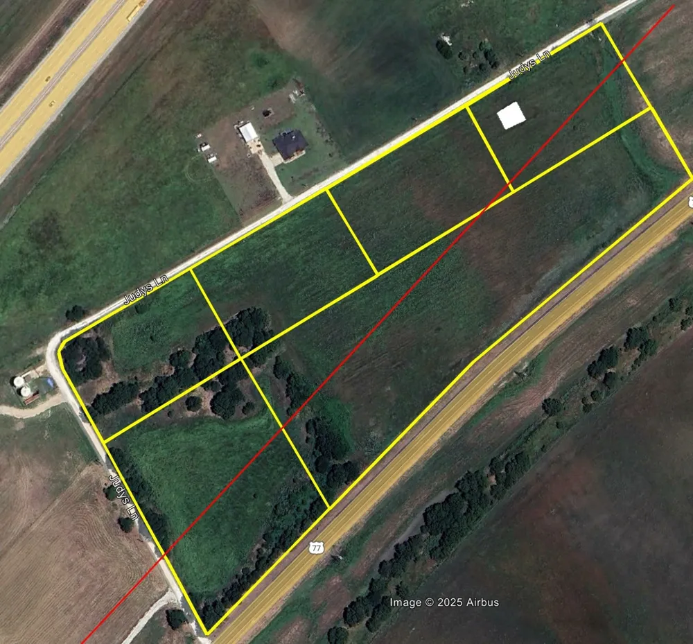 1835 US 77 Highway Italy, TX 76651