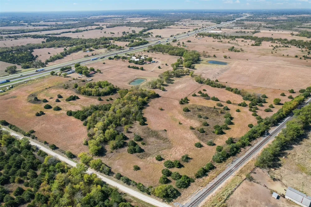 6504 E Interstate 30 Campbell, TX 75422