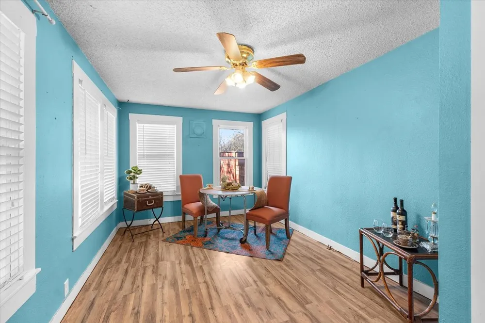 112 S Evans Street Boyd, TX 76023