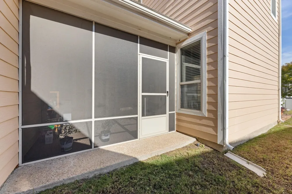 1424 Live Oak Lane Savannah, TX 76227
