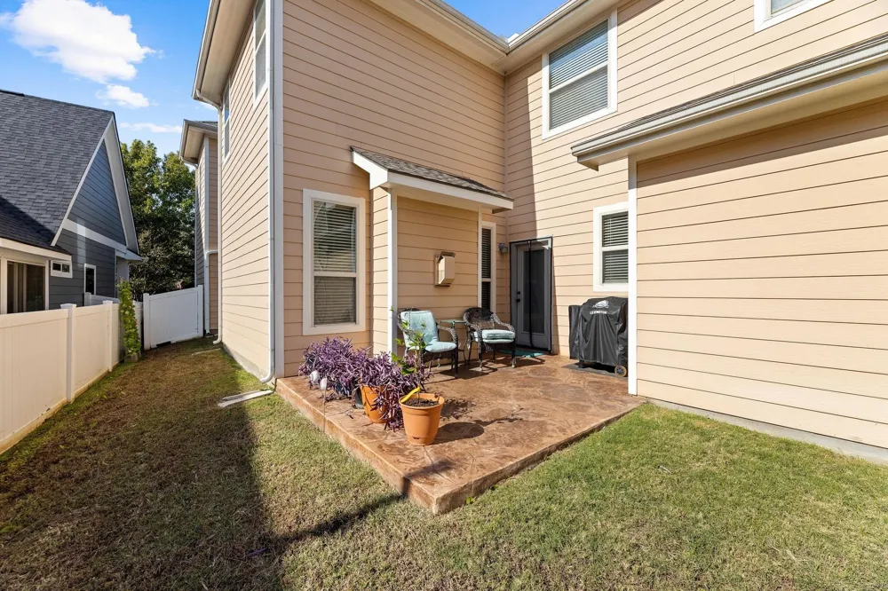 1424 Live Oak Lane Savannah, TX 76227