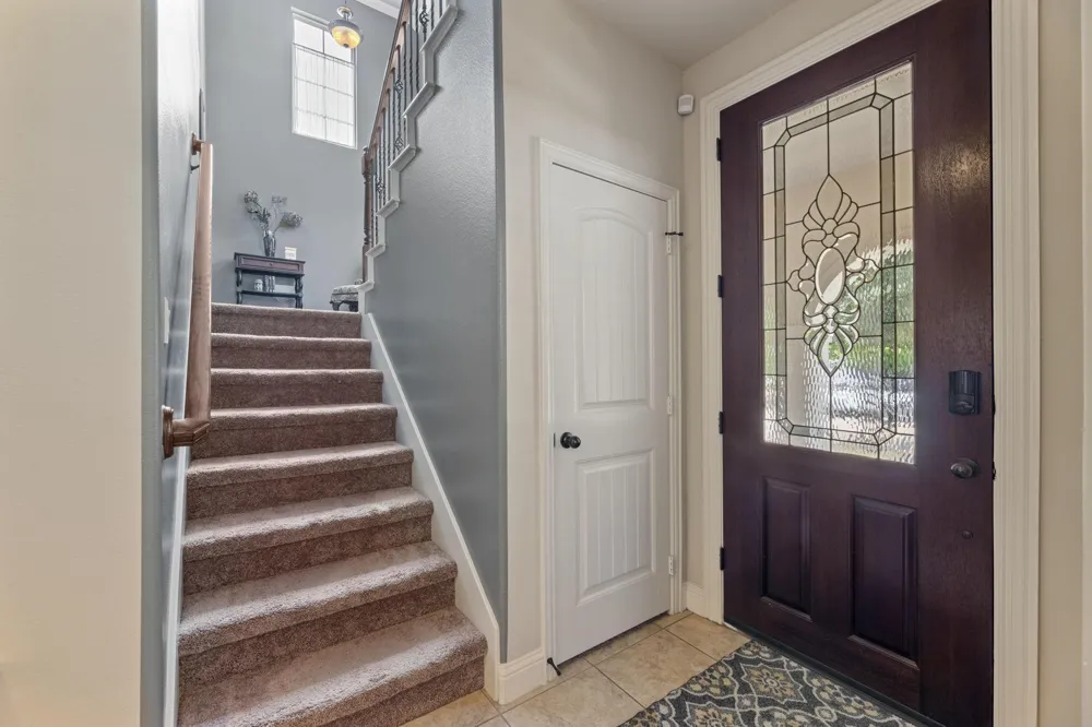1424 Live Oak Lane Savannah, TX 76227
