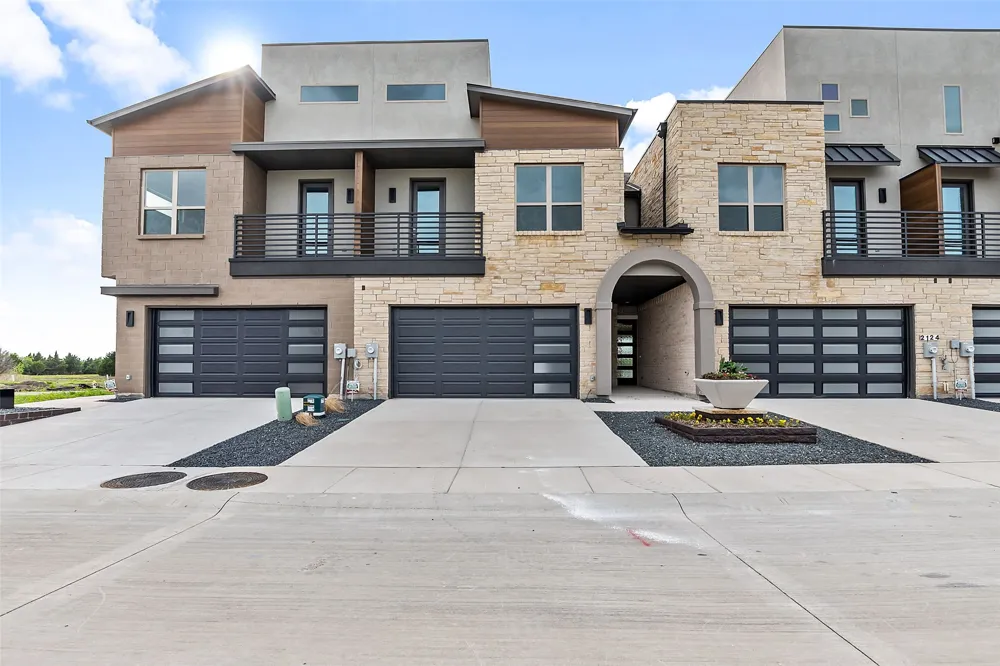 2128 Psalm Circle Heath, TX 75032