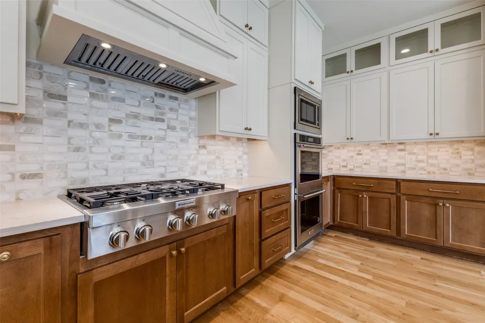 1646 Governors Boulevard Heath, TX 75032