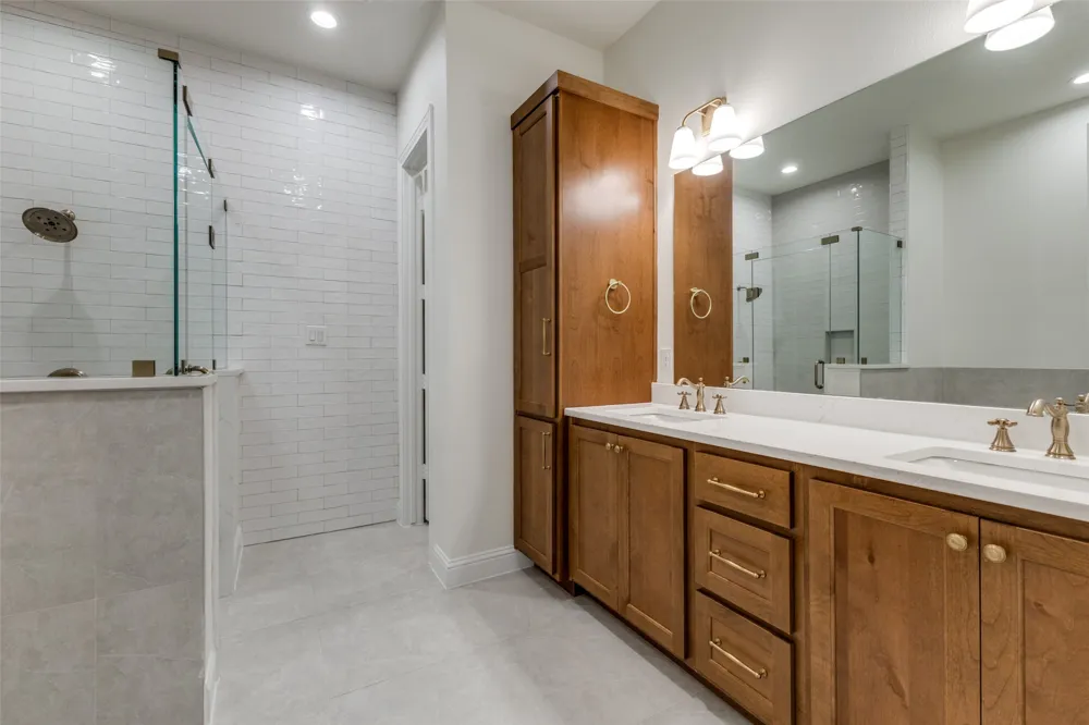 1646 Governors Boulevard Heath, TX 75032
