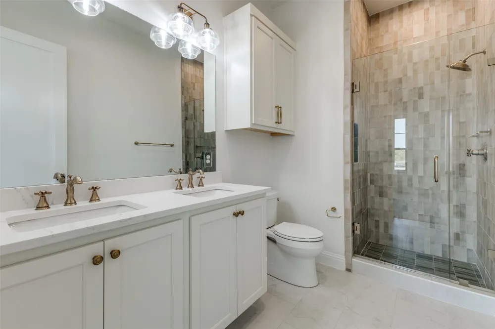 1646 Governors Boulevard Heath, TX 75032