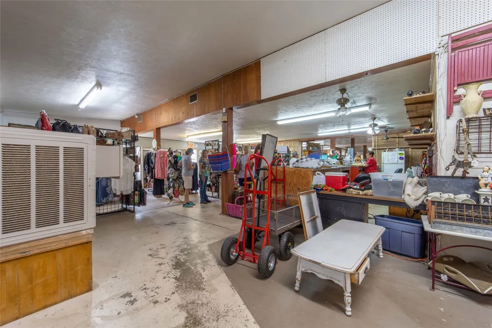 1950 W South Loop Stephenville, TX 76401