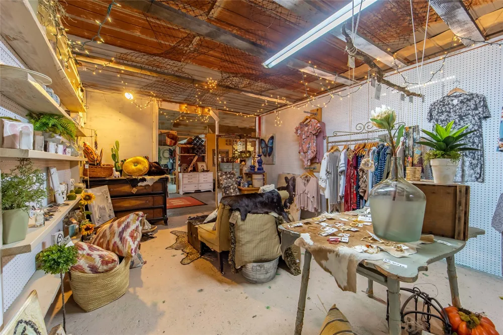 1950 W South Loop Stephenville, TX 76401