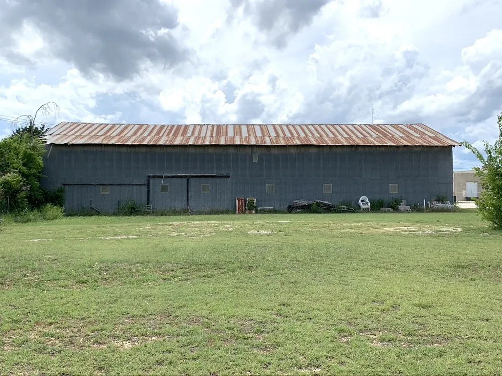 1950 W South Loop Stephenville, TX 76401